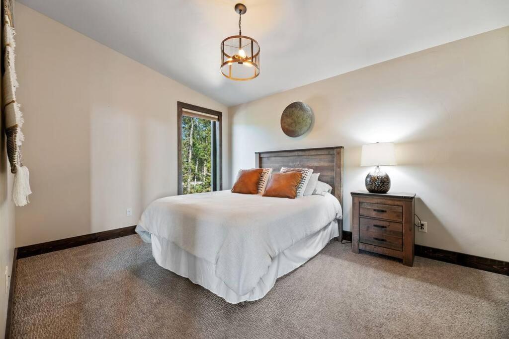Altitude Adjustment- Panoramic Views, Sleeps 12 Villa Lead Exterior photo